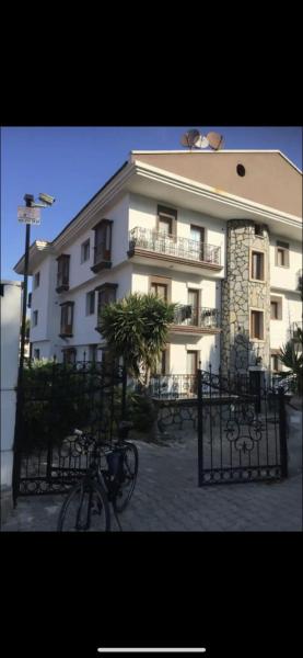 Çeşme Suites